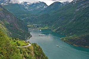 Images Dated 2005 June: Geiranger Fjord, UNESCO World Heritage Site, Norway, Scandinavia, Europe