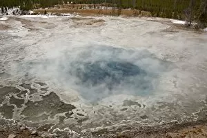 Images Dated 7th October 2009: Gem Pool, Yellowstone National Park, UNESCO World Heritage Site, Wyoming