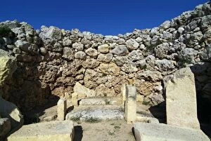 Ggantija Temple, UNESCO World Heritage Site, Xaghra, Gozo, Malta, Mediterranean, Europe