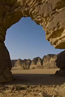 Images Dated 8th April 2010: Giant Arch, Tikoubaouine, Southern Algeria, North Africa, Africa