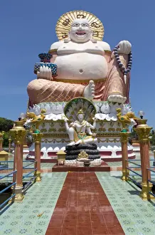 Giant Buddha image at Wat Plai Laem on the North East coast of Koh Samui, Thailand, Southeast Asia, Asia