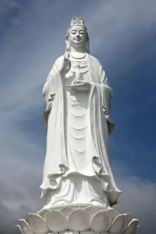 South East Asian Prints: Giant statue 67m tall of Quan Am, Bodhisattva of Compassion (Goddess of Mercy)
