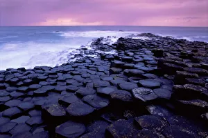Images Dated 6th August 2008: Giants Causeway