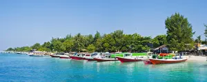Panorama Prints: Gili Trawangan harbour, traditional boats on the crystal clear ocean at Gili Trawangan