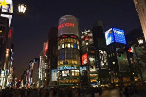 Images Dated 24th November 2007: Ginza Shopping District at dusk, Tokyo, Central Honshu (Chubu), Japan, Asia