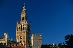 Giralda Prints: The Giralda (1184-96)