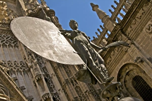 Images Dated 9th April 2010: The Giralda, reproduction of the famous weather vane of the Victorious Faith statue with