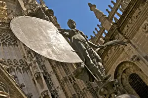 Giralda Prints: The Giralda, reproduction of the famous weather vane of the Victorious Faith statue with the Cathedral