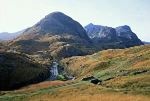 Images Dated 8th August 2008: Glencoe and the Three Sisters