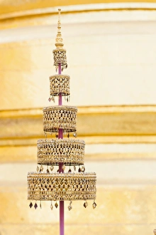 Stereotypically Thai Prints: Gold details at Grand Palace, Bangkok, Thailand, Southeast Asia, Asia