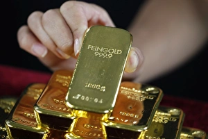 Money Prints: Gold ingots, Frankfurt, Germany, Europe