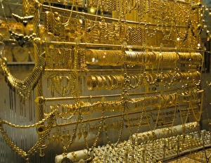 Accessory Prints: Gold jewellery for sale in Souq