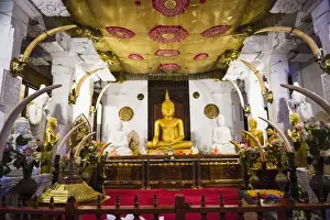 Typical Culture Prints: Golden Buddha statue at Temple of the Sacred Tooth Relic (Sri Dalada Maligawa)