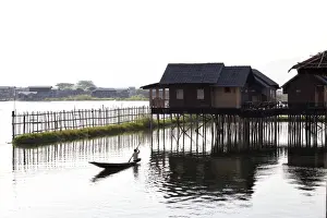 Stilt House Prints: Golden Island Cottages, tourist accommodation on Inle Lake