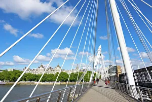 Sightseeing Tours Prints: Golden Jubilee Bridge across the River Thames, London, England, United Kingdom, Europe