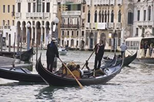 Gondolas on the Grand Canal, Rialto, Venice, UNESCO World Heritage Site