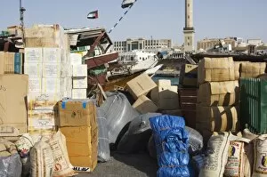 Images Dated 5th January 2000: Goods on dock waiting to be loaded onto dhows for transportation