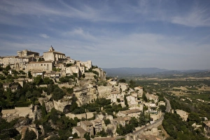 Images Dated 24th July 2008: Gordes, Vaucluse, Provence, France, Europe