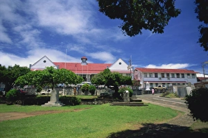 Tobago Prints: A government building in the main square