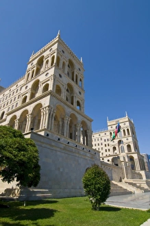 Government House (Dom Soviet), Baku, Azerbaijan, Central Asia, Asia