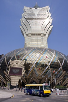 Images Dated 12th November 2007: Gran Lisboa Casino, Macau, China, Asia