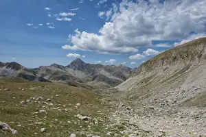 Gran Sasso Mountain Range, Gran Sasso e Monti della Laga National Park, Abruzzo, Italy
