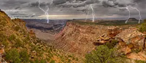 Grand Canyon Prints: Grand Canyon from the Desert View Trail a mile east of the historic Watch Tower with