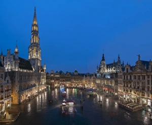 Grand Place Prints: Grand Place dusk, UNESCO World Heritage Site, Brussels, Belgium, Europe