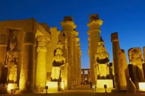 Images Dated 10th December 2011: Great Court of Ramesses II and colossal statues of Ramesses II, Temple of Luxor, Thebes