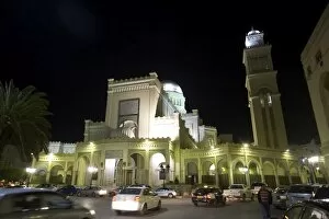 Images Dated 29th January 2010: The Great Mosque of Tripoli, Libya, North Africa, Africa