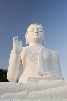 Sinelese Prints: Great seated figure of the Buddha
