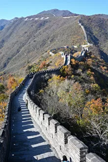 14th Century Gallery: Great Wall of China, Mutianyu section, looking west towards Jiankou
