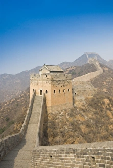 Images Dated 17th April 2010: The Great Wall of China, UNESCO World Heritage Site, Jinshanling, China, Asia