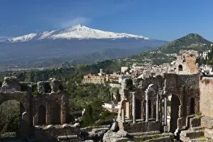 Images Dated 4th March 2008: The Greek Amphitheatre and Mount Etna, Taormina, Sicily, Italy, Europe