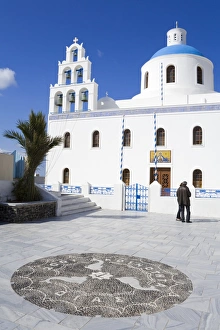 Greek Orthodox Church in Oia village, Santorini Island, Cyclades, Greek Islands, Greece, Europe
