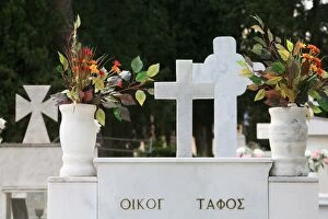 Greek Orthodox graveyard, Thessaloniki, Macedonia, Greece, Europe
