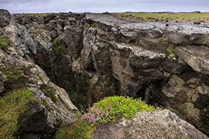 Grjotagja, Krafla volcanic system, lava landscape, Game of Thrones location, Lake Myvatn