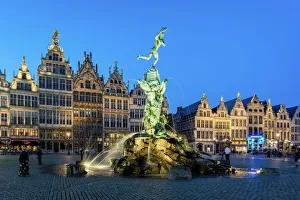 Light Beam Prints: The Grote Markt in the historic centre, Antwerp, Belgium, Europe