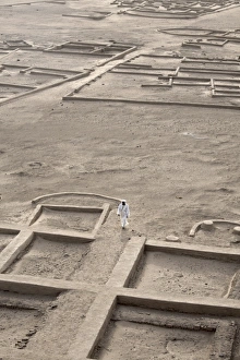 Sudan Prints: The grounds surrounding the 3