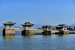 Passage Prints: Guangji Bridge, built in 1170, one of China's four famous ancient bridges