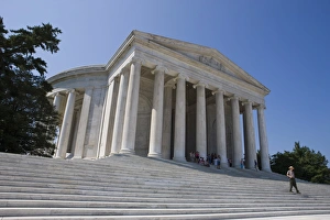 Guard Prints: Guard descending the steps of the Jefferson Memorial