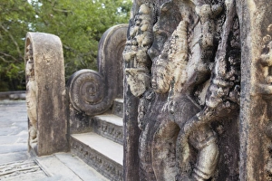 Sri Lanka Prints: Guardstones at Vatadage, Quadrangle
