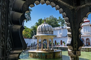 Enjoy Prints: Gulab Bagh (Sajjan Niwas Garden), Udaipur, Rajasthan, India