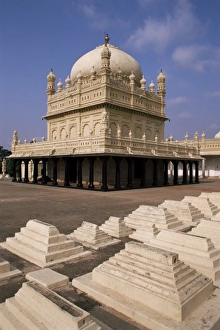Karnataka Prints: Gumbaz, Srirangapatnam