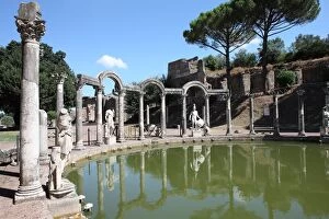 Images Dated 7th August 2010: Hadrians Villa, Canopus Canal, UNESCO World Heritage Site, Tivoli, Rome, Lazio, Italy, Europe
