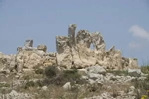 Images Dated 10th June 2008: Hagar Qim, a megalithic temple, UNESCO World Heritage Site, Malta, Europe
