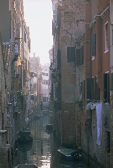 Balcony Prints: Halia, Venice