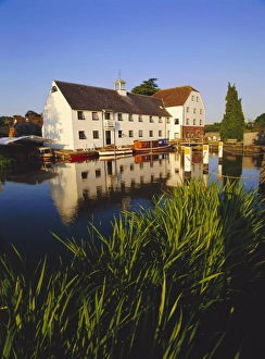 Buckingham Shire Prints: Hambleden Mill on the River Thames, Buckinghamshire, England, UK, Europe