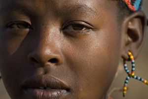 Images Dated 21st December 2007: Hamer woman, Turmi, Omo region, Ethiopia, Africa