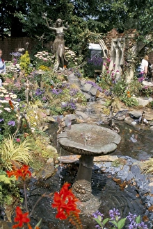 Exhibition Prints: Hampton Court Palace Flower Show 2002, Hampton Court, England, United Kingdom, Europe